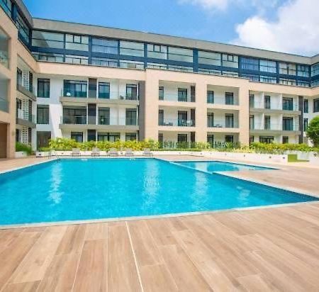 Embassy Gardens Luxury Suites Cpg Akkra Exterior foto