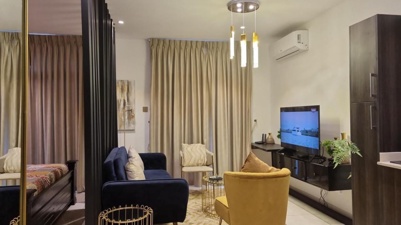 Embassy Gardens Luxury Suites Cpg Akkra Exterior foto
